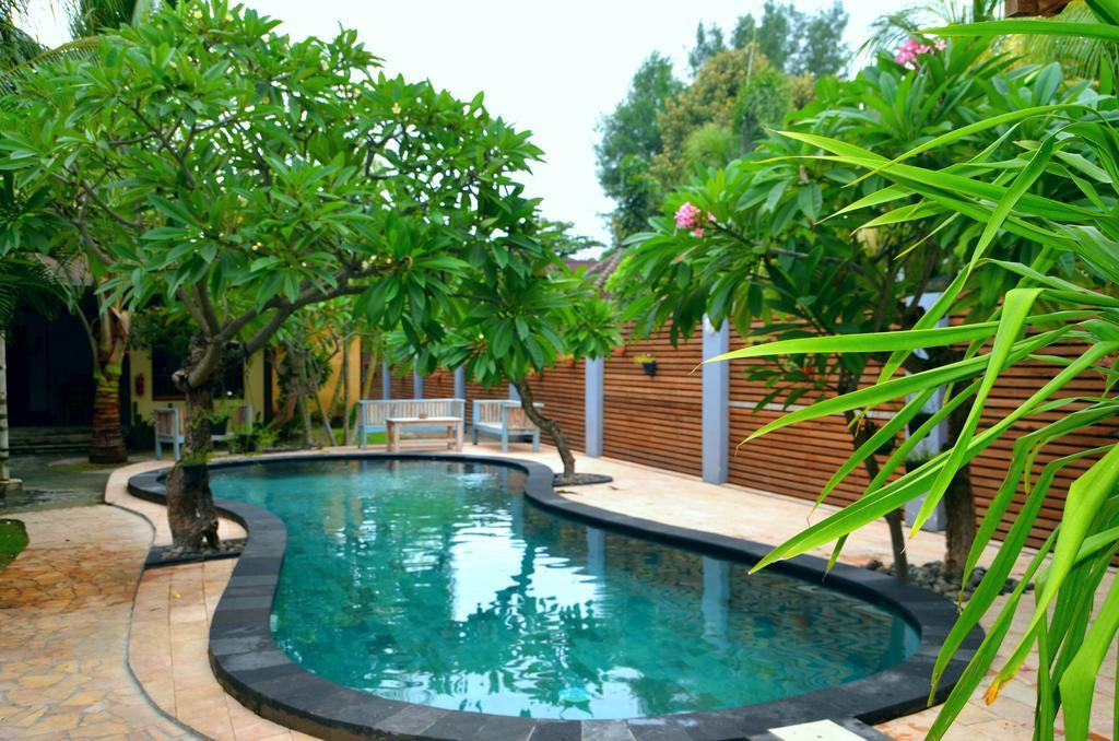 Готель Coconut Dream Гілі-Траванган Екстер'єр фото